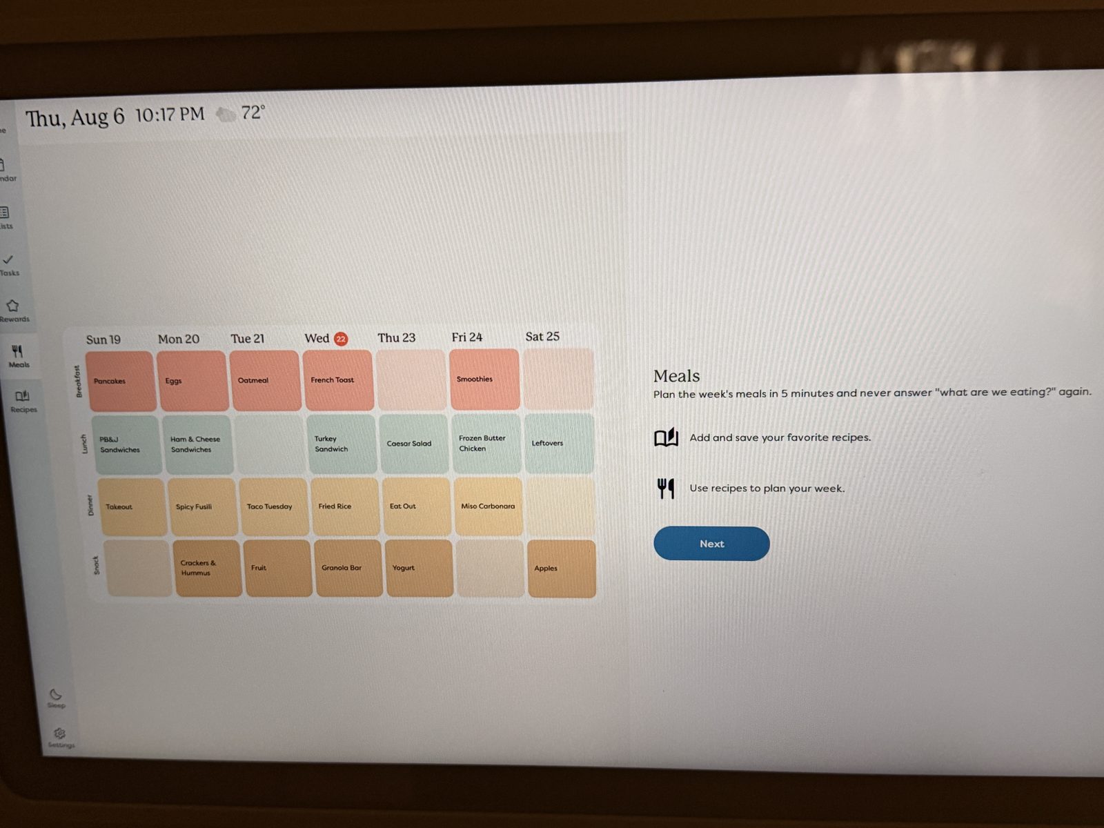 Skylight Calendar weekly meal plan grid with breakfast, lunch, dinner, and snacks